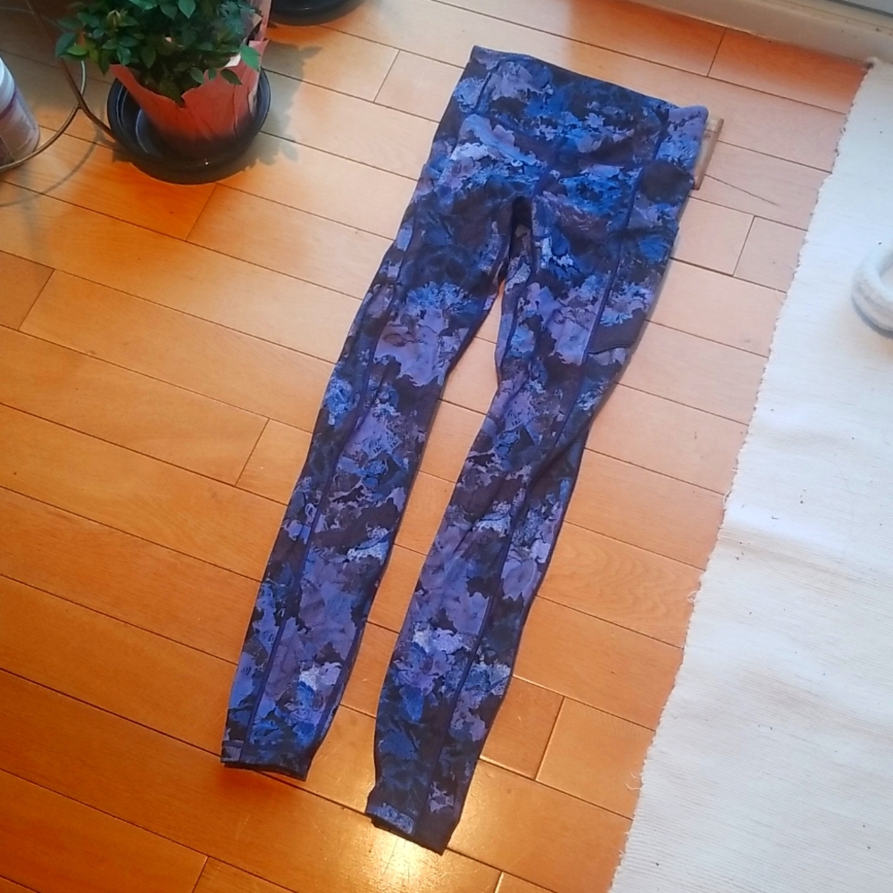 Lululemon Blue and Purple Tights, Size, Pockets, Zipper